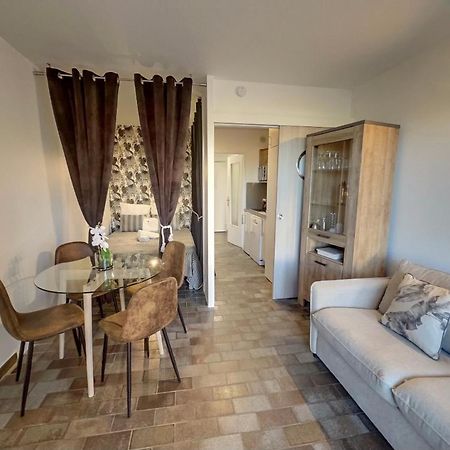 "Les Voiles" Hyeres Appartement Buitenkant foto