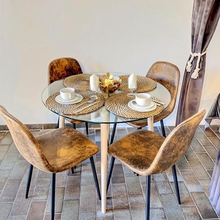 "Les Voiles" Hyeres Appartement Buitenkant foto