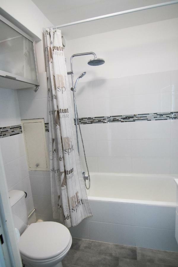 "Les Voiles" Hyeres Appartement Buitenkant foto