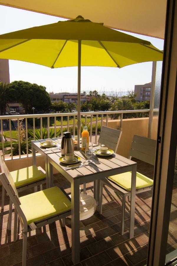 "Les Voiles" Hyeres Appartement Buitenkant foto
